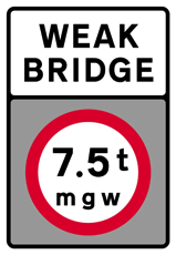 تصویر سوال: این علامت به چه معناست؟